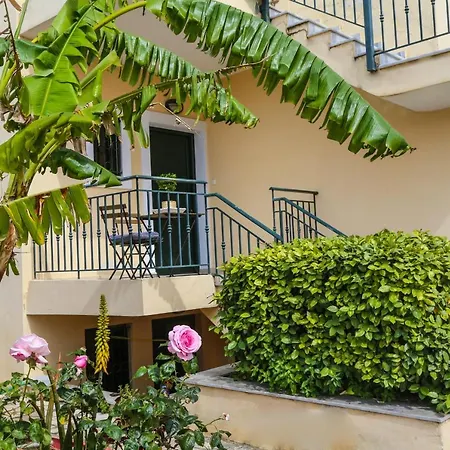 Oliva Homes Aparthotel *