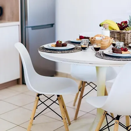 Oliva Homes Dhiyeliotika