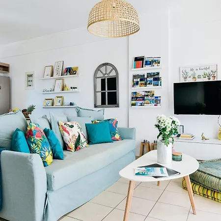 Oliva Homes 4*