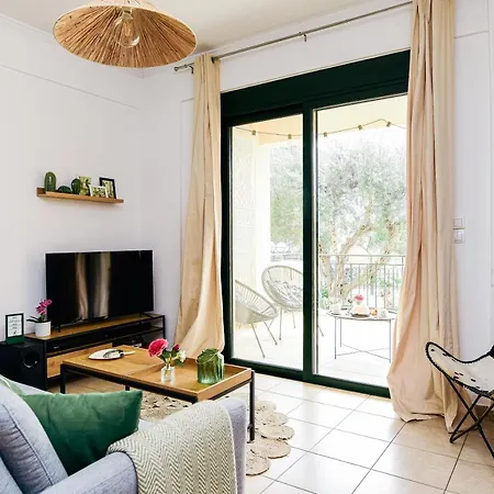 Oliva Homes 4*