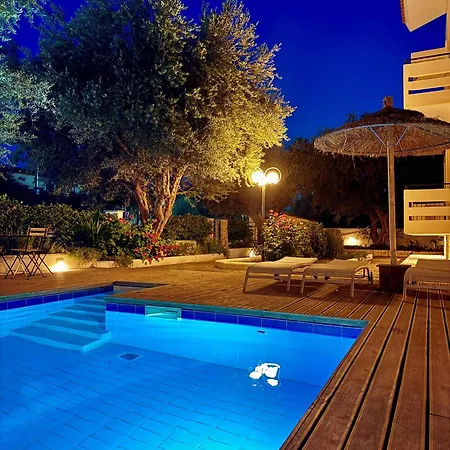 Oliva Homes 아파트호텔 Dhiyellótika