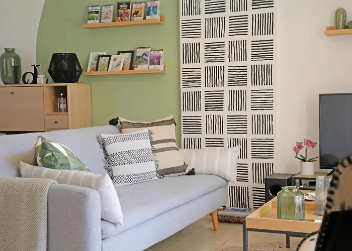 Apart-hotel Oliva Homes 4*