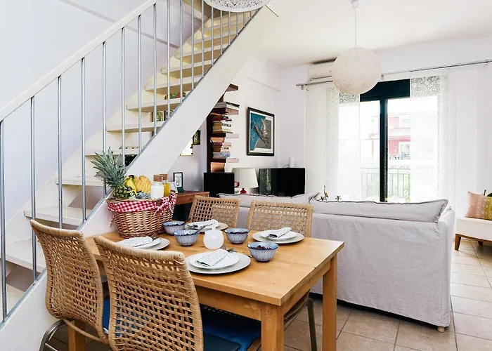 Aparthotel Oliva Homes 4*