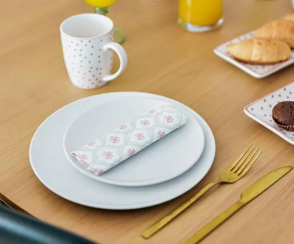 Oliva Homes Apart-hotel 4*